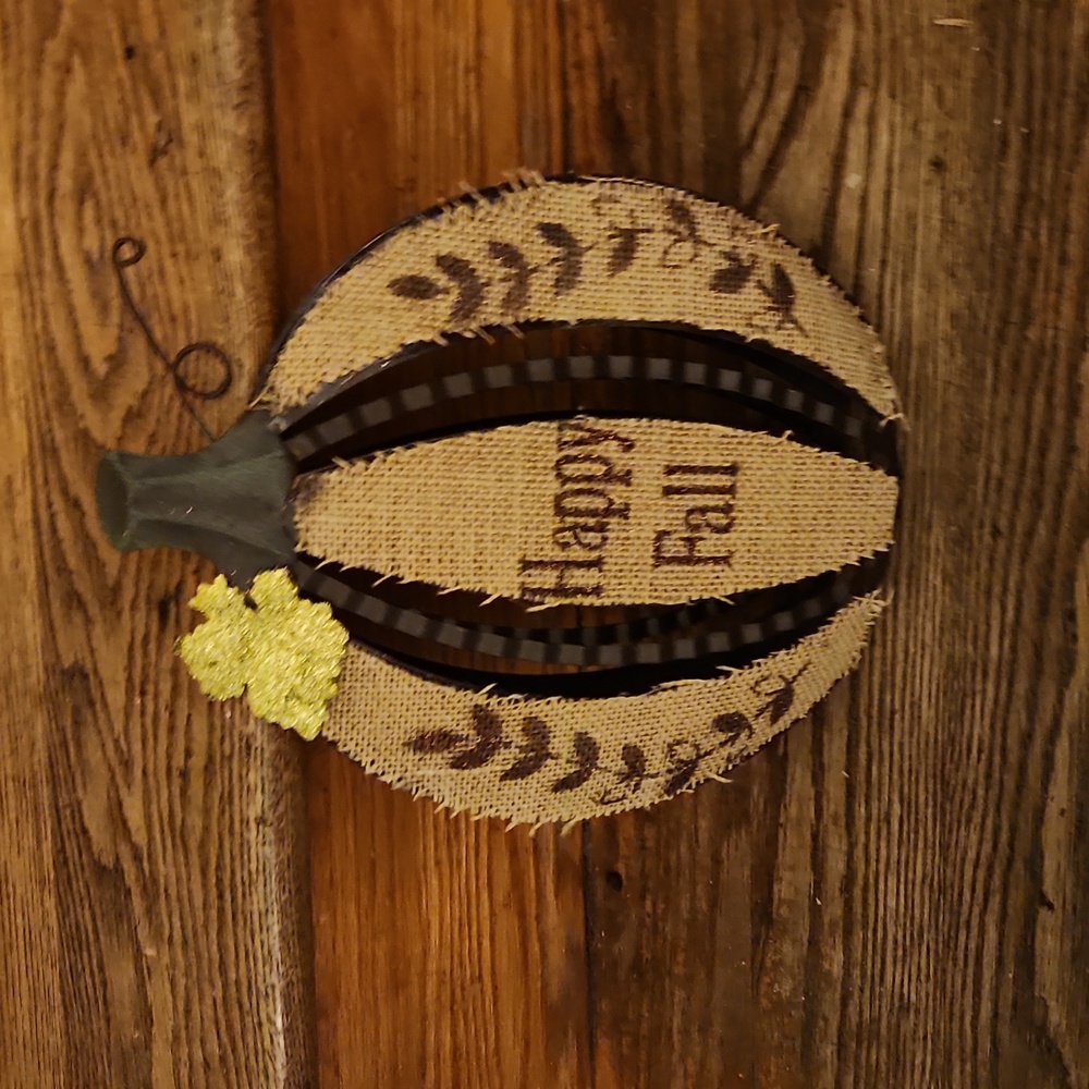 DECOR Fall Decor - Picture 2 of 3